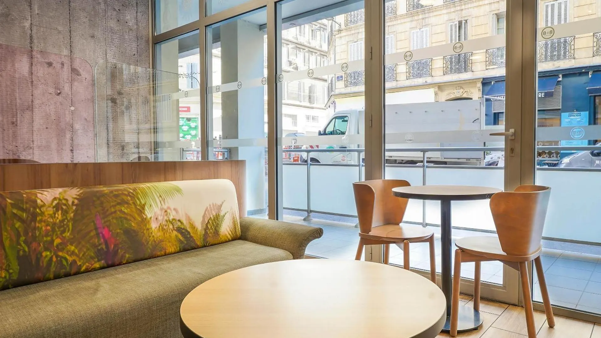 B&B Hôtel Marseille Centre La Joliette Hotel