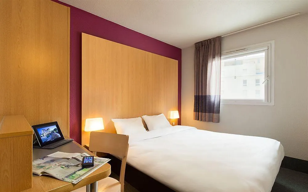 B&B Hôtel Marseille Centre La Joliette Hotel